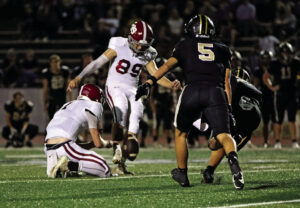 Hartselle survives rival Cullman with last second field goal