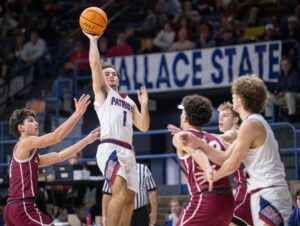 Brewer falls to Guntersville in Elite Eight